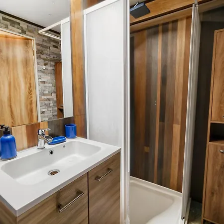 Double Chu, Cinema, Jardin & Parking Apartment Dijon